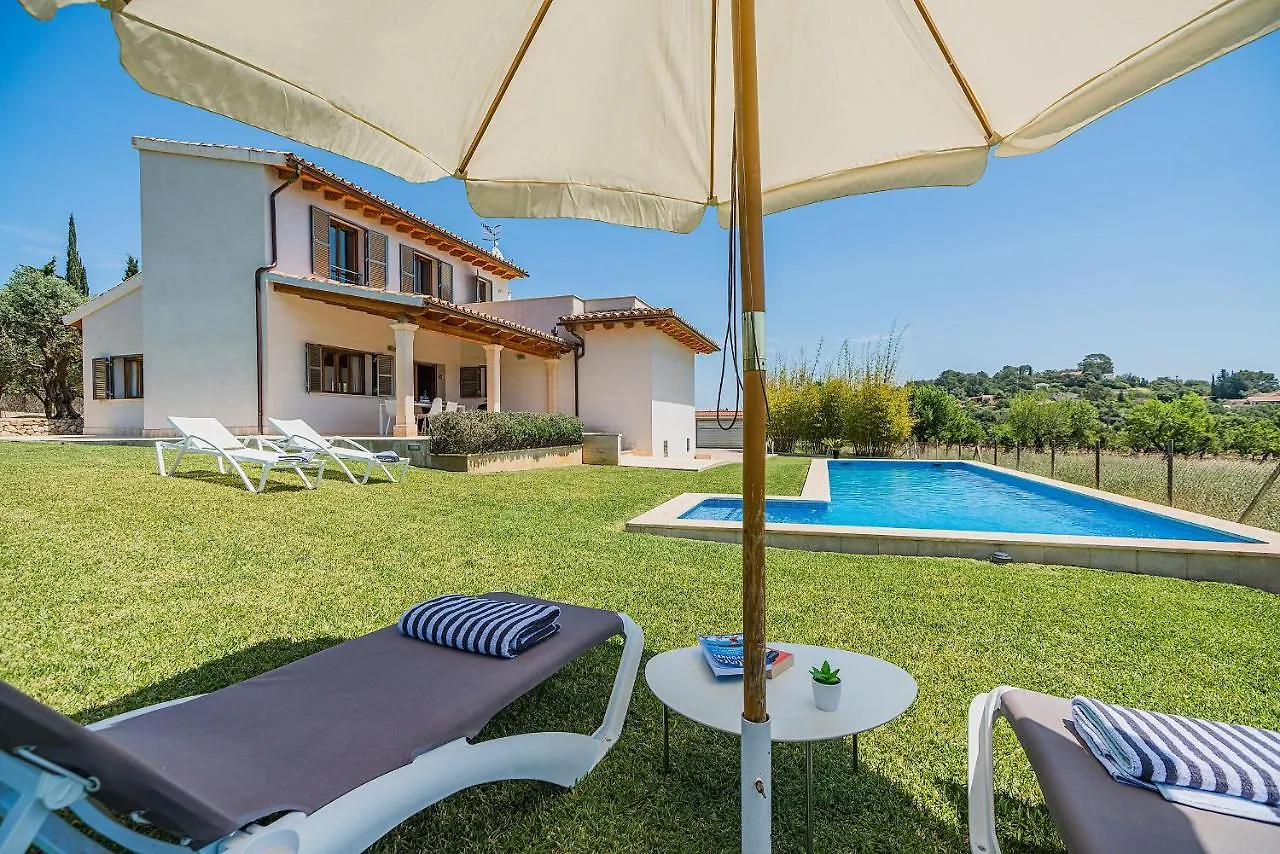 Villa Finca Can Salat Selva  Spain